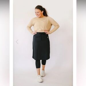 Courtney Toliver x Snoga - Black Drawstring Capri Snoga